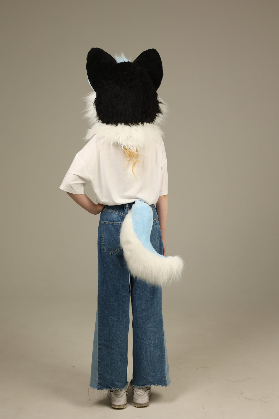 Blue Husky Dog Fursuit Set – Head & Tail, One Size M/L for Furry Cons & Cosplay