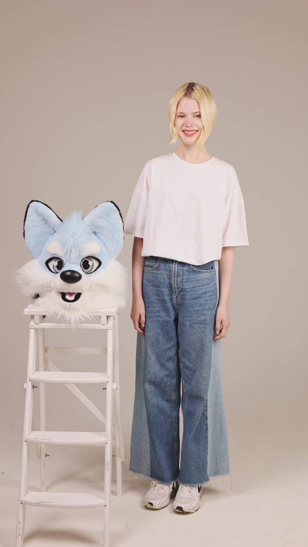 Blue Husky Dog Fursuit Set – Head & Tail, One Size M/L for Furry Cons & Cosplay