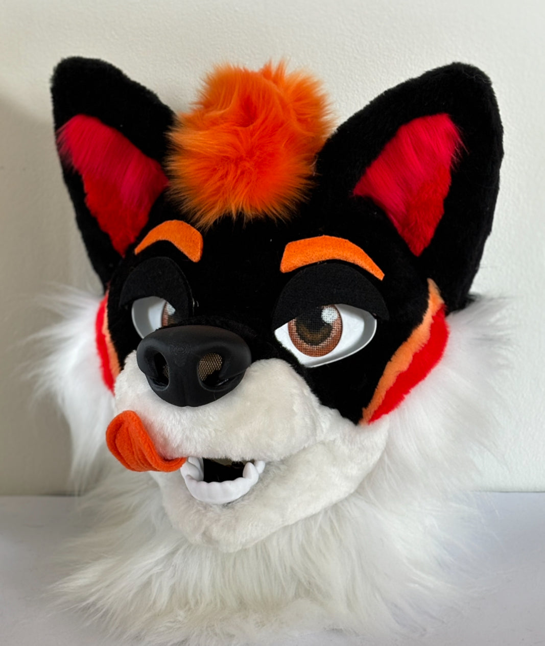 Posable tongue removable on velcro